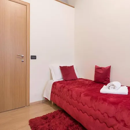 Via Umberto Apartmán *