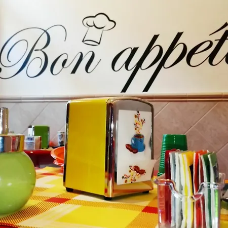 Via Umberto Apartmán *